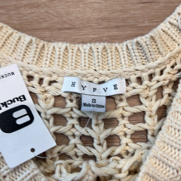 HYFVE Open Stitch Boxy Sweater Beige Crochet Knit Pullover Sweater Top Women's S - Picture 6 of 9